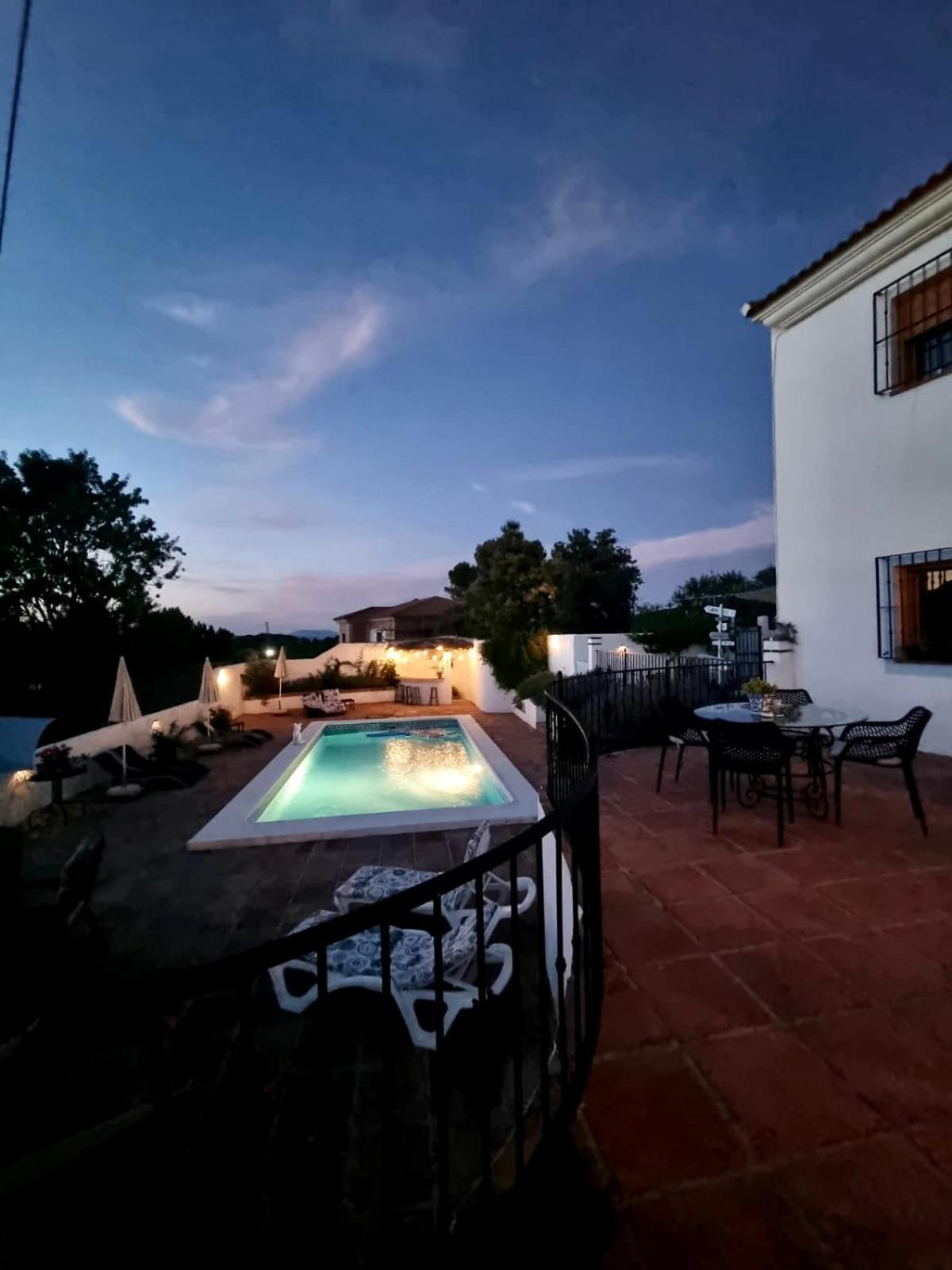 Todos Y Tonya Bed & Breakfast Archidona Exterior photo